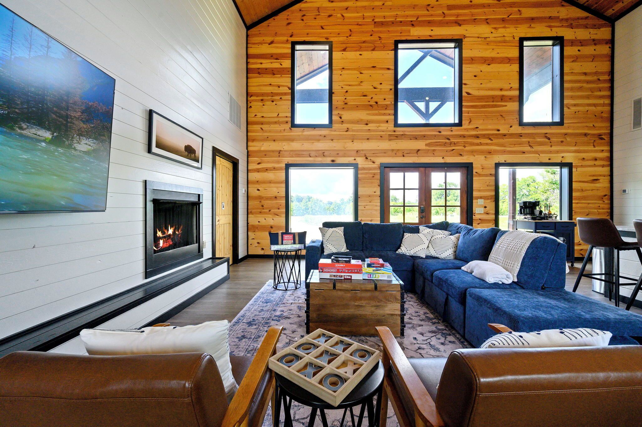 Smart TV, fireplace, video games