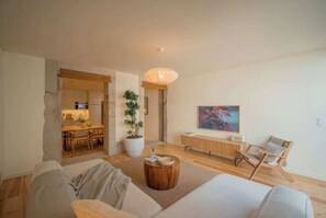 Living area - 1. Presidential Garden Suite with Private Pool (Porto)