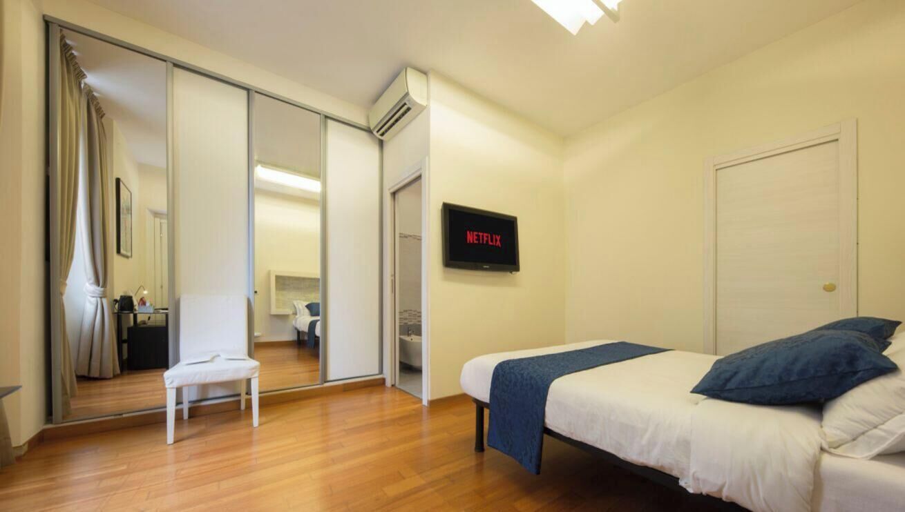 2 Schlafzimmer, Zimmersafe, Bügeleisen/Bügelbrett