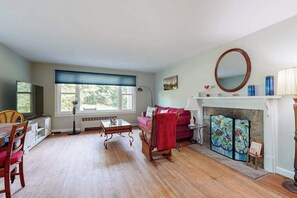 TV, offices - Dog-friendly Nature Retreat with Deck, Covered Patio and Open Spaces (Brevard)