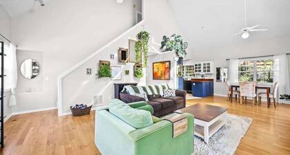 Gorgeous chalet perched on a hill with pool and tennis court access
