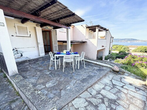 Ostrica Apartment