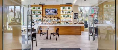 Bar (en la propiedad)