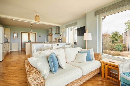 Host & Stay | The Homestead