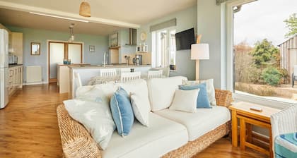 Host & Stay | The Homestead