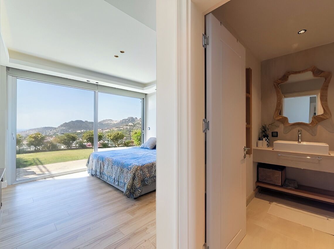 5 Schlafzimmer, Bügeleisen/Bügelbrett, Internetzugang, Bettwäsche