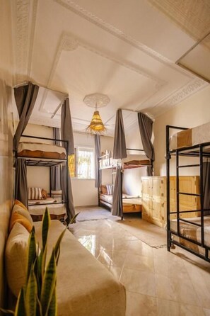 Shared Dormitory | Free WiFi - Sable Beach Surfcamp Tamraght  (agadir)