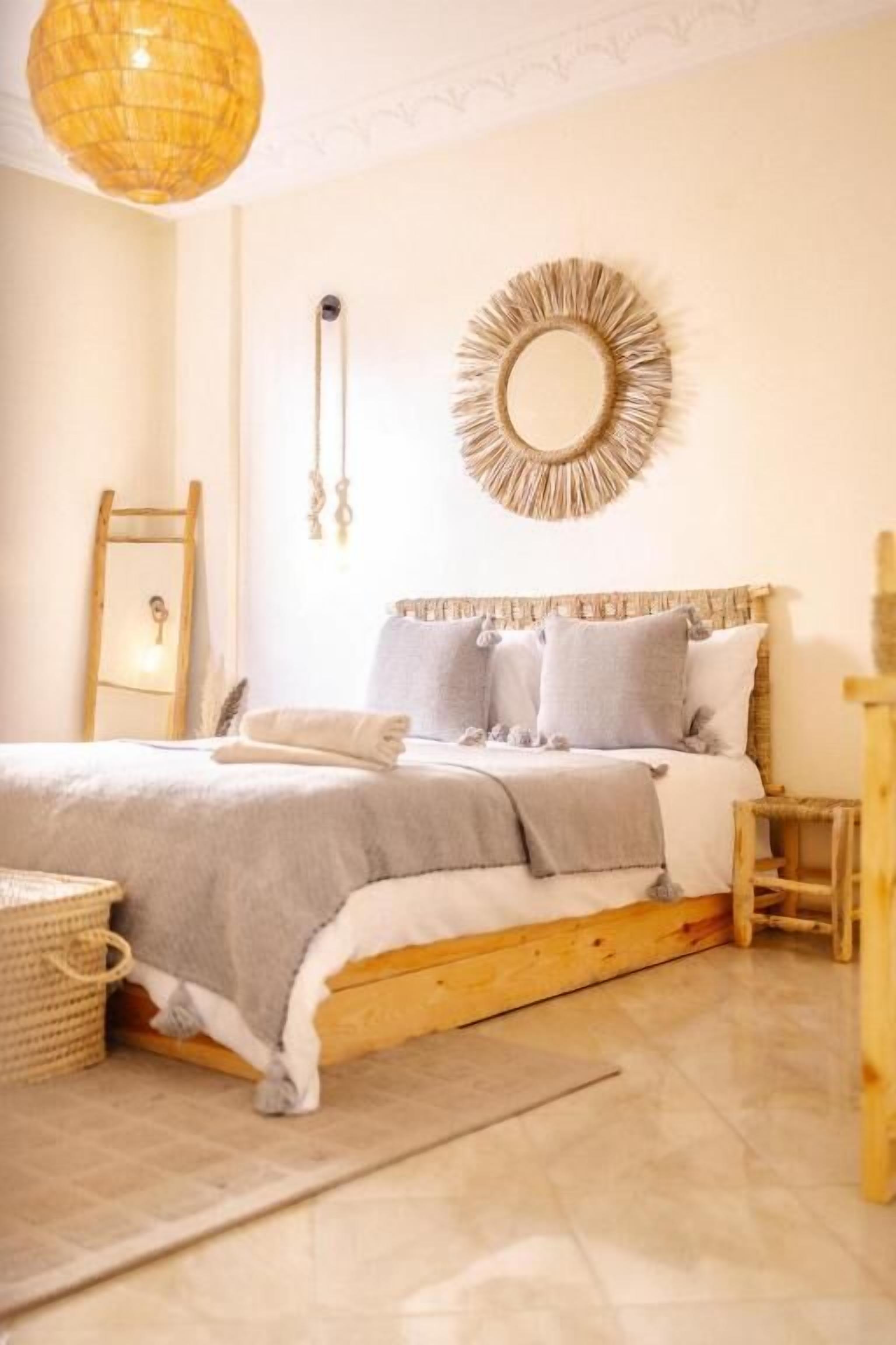 Deluxe Double Room | Free WiFi