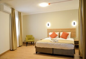 Deluxe Triple Room, City View - Kale Otel Bodrum (Bodrum)