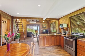 Private kitchen - Jungle Lodge 2 habitaciones Ocean View. (Provincia de Bocas del Toro)