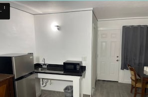 Room, 1 King Bed, Smoking | Desk, iron/ironing board, free WiFi, bed sheets