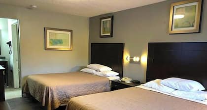 Deerfield Inn & Suites Steele Near Blytheville I 55