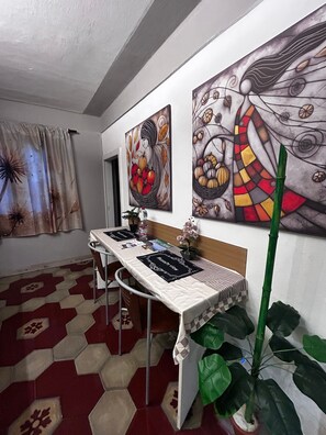 Dining - Apartment 'Museum View B' with Wi-Fi and Air Conditioning (Sassello)