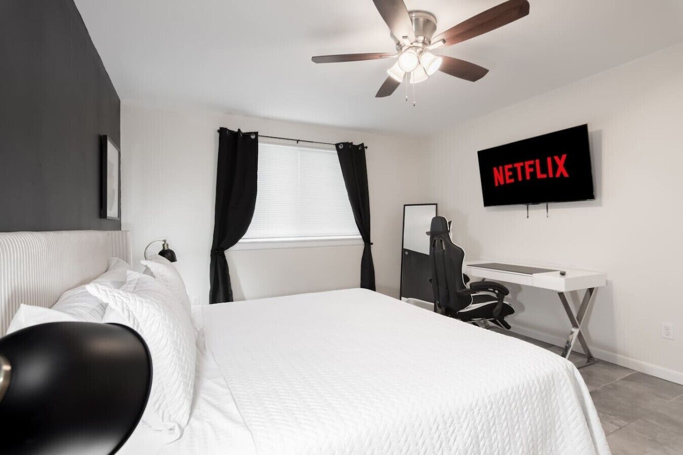 Desk, iron/ironing board, WiFi, bed sheets