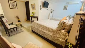 1 chambre, fer et planche à repasser, Wi-Fi, literie fournie