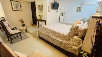 1 chambre, fer et planche à repasser, Wi-Fi, literie fournie
