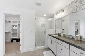 Bathroom - Tremendous 4-bedroom house with AC in Heber City (Heber City)
