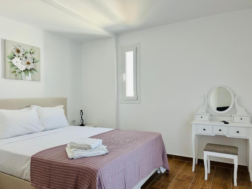 Grand Villa | In-room safe, blackout curtains, soundproofing, iron/ironing board