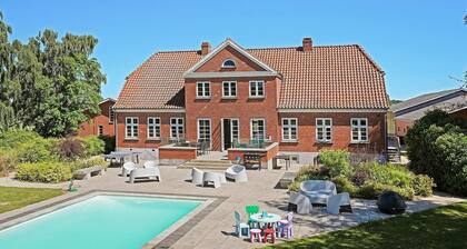4 Star Holiday Home in Lundby