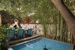 Outdoor dining - Apartment Valentino 2 with shared Pool (Ližnjan)