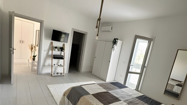 1 bedroom, iron/ironing board, WiFi, bed sheets - Villa Latina Apartment in villa with garden, Wi-Fi and air conditioning (Solarino)