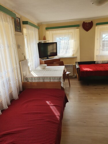 Sunny hilltop cottage - in central Slovenia - with both views and privacy