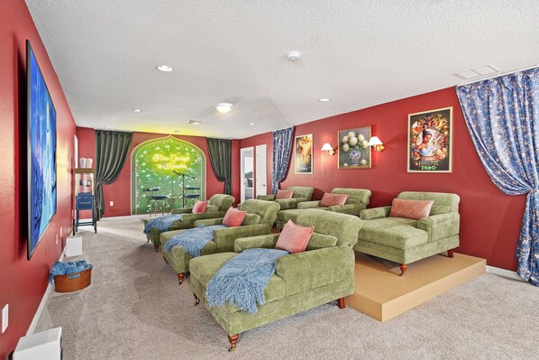 Interior - NEW! Princess Theme! Minutes to Disney World! Private Pool and Hot tub! Theatre! (Kissimmee)