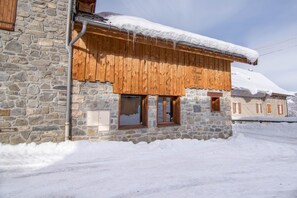 Esterni