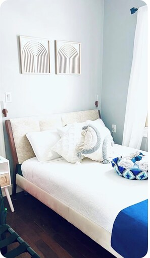 2 chambres, fer et planche à repasser, Wi-Fi, draps fournis