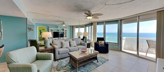 Oceanside Retreat 804-805