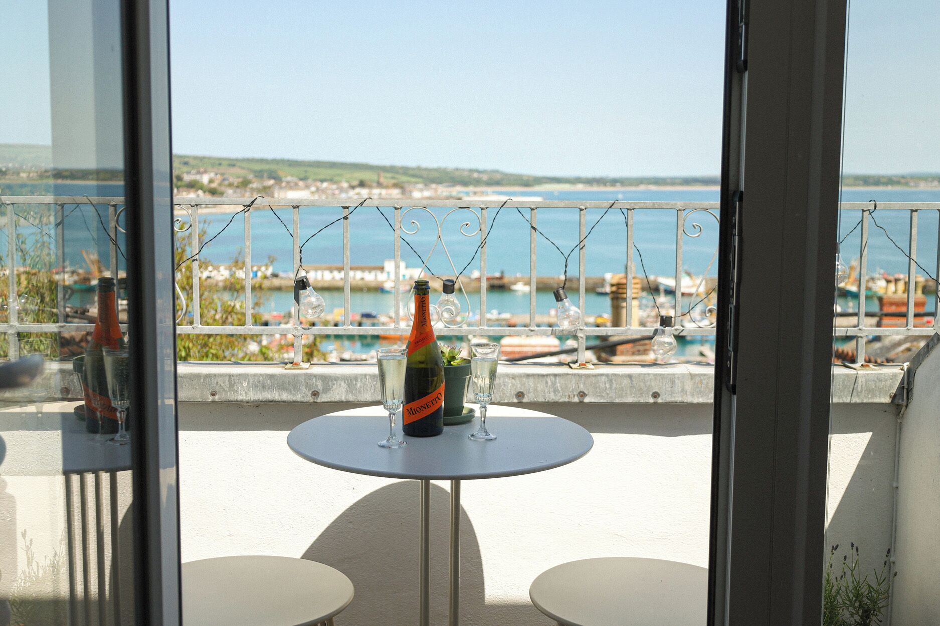 Cottage | Dining