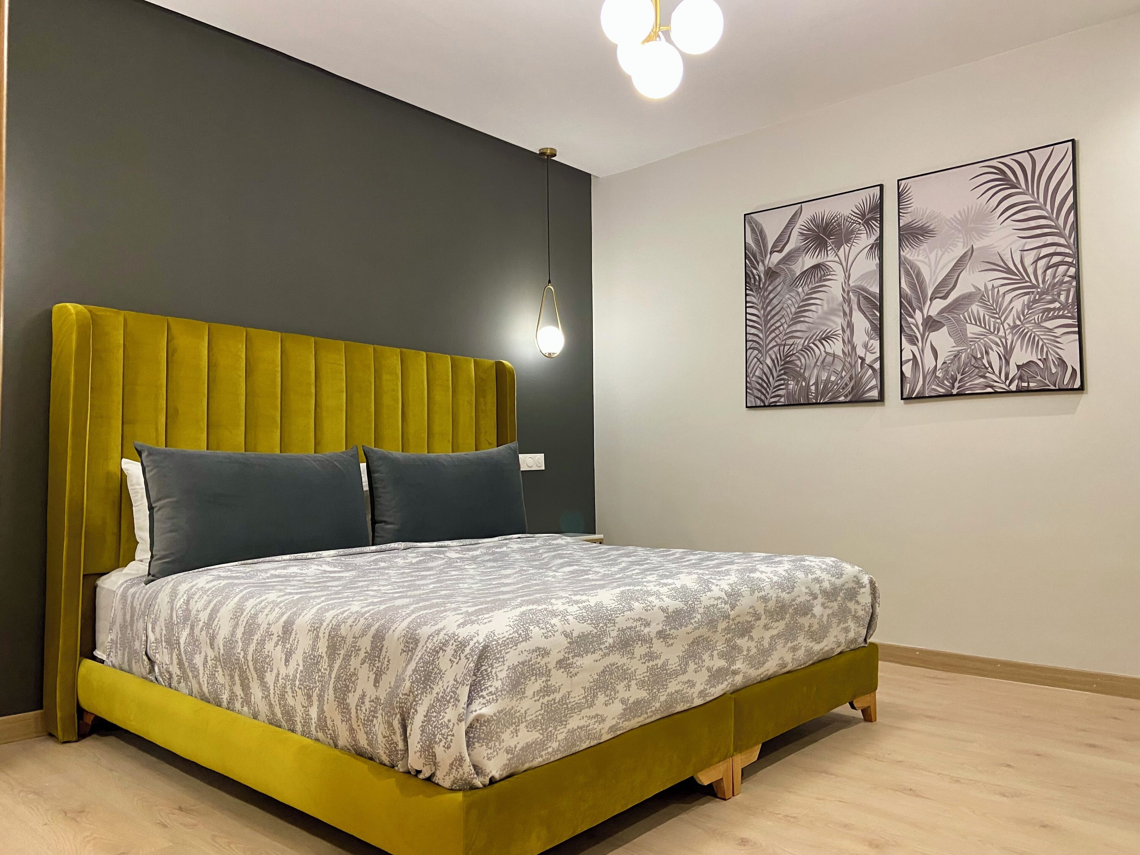 3 bedrooms, iron/ironing board, Internet, bed sheets