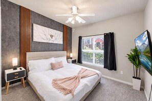 Unclassified image, 5 of 13, button - Dallas Suite 2BR | Pool, Gym, Near Love Field (Dallas)