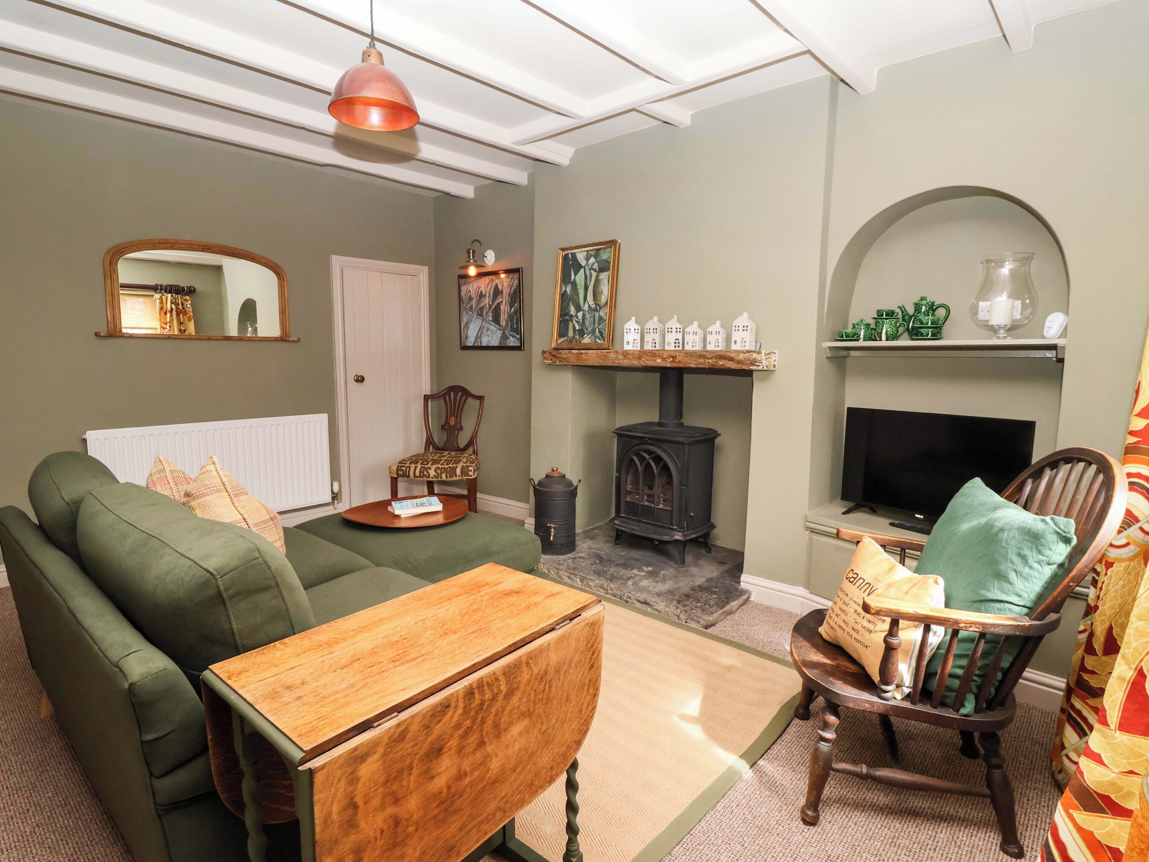 Cottage | Living area