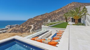 Terrace/patio - Stunning 5BR Oceanview Villa - Private Pool Haven w/ Golf Cart (Cabo San Lucas)