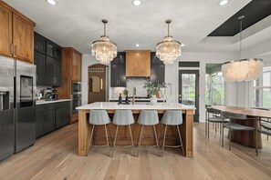 Private kitchen - Ann Parkhill House (Overland Park)