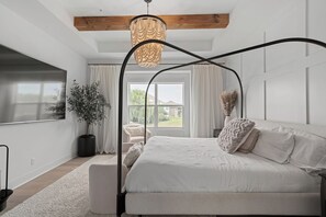 Room - Ann Parkhill House (Overland Park)