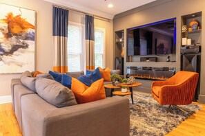 Living area - Atlanta's premier luxury estate for the 2026 FIFA World Cup! (Atlanta)