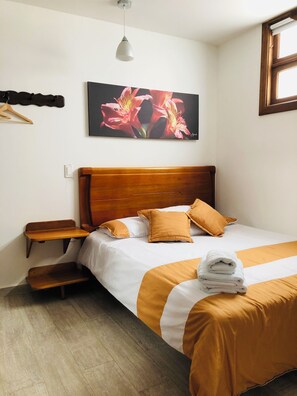 Free WiFi - 40 Amigos Hotel (JARDIN)