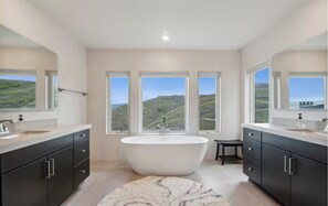 Bathroom - Jordanelle Lake Deer Valley Ski Château (Heber City)