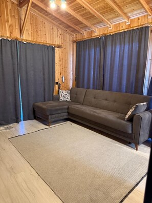 Living area - Sonsuz deniz manzarası eşliğinde sessiz ve huzurlu bir tatil (Antalya)