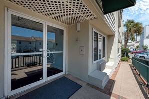 Exterior detail - Virginia Beach Oceanfront Retreat with Balcony (Virginia Beach)