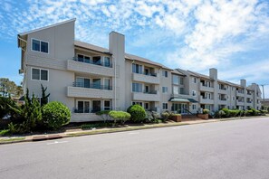 Exterior - Virginia Beach Oceanfront Retreat with Balcony (Virginia Beach)