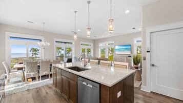 House, 4 Bedrooms, Private Pool, Ocean View | Private kitchen | Full-sized fridge, microwave, oven, stovetop