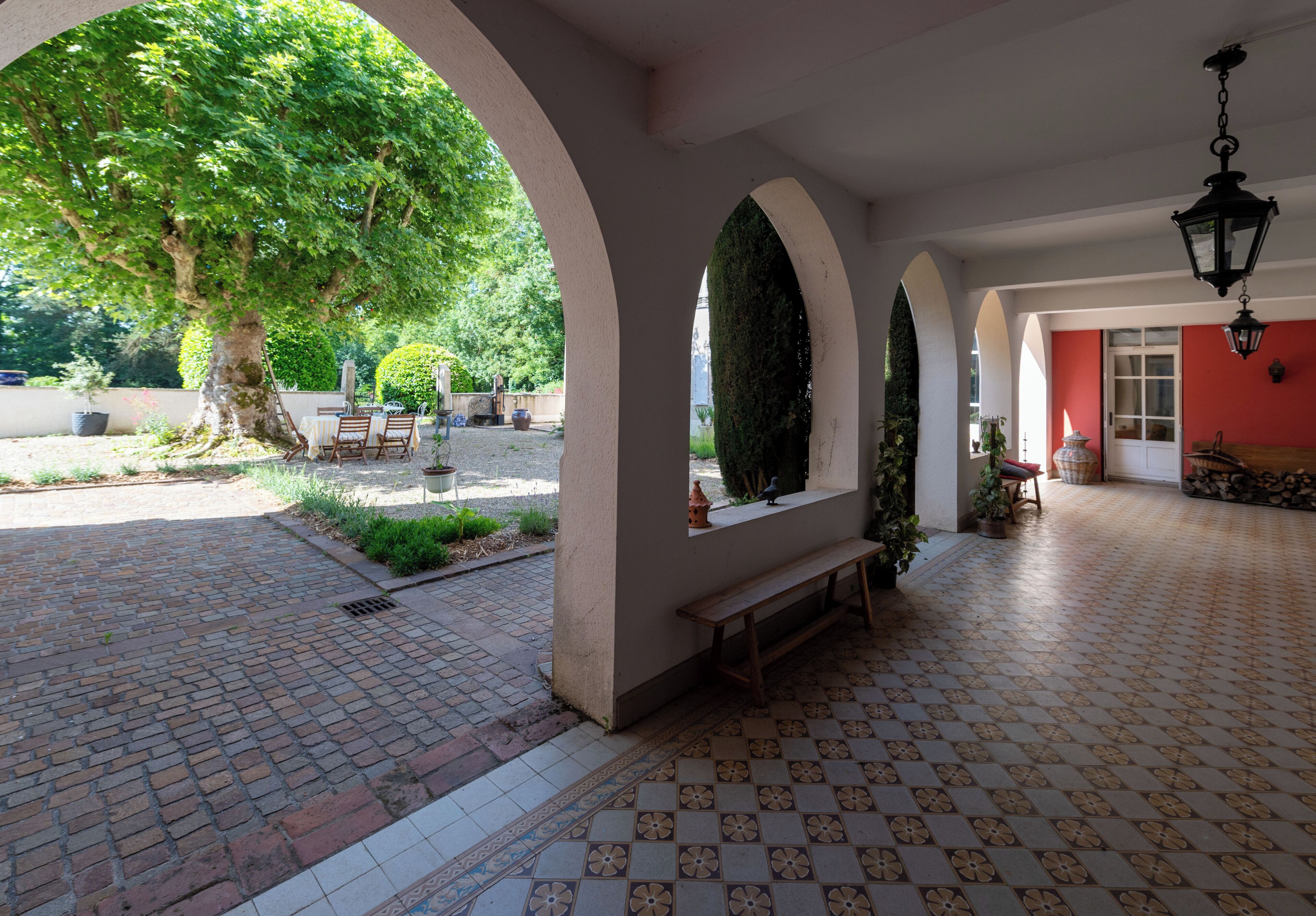 Terrace/patio