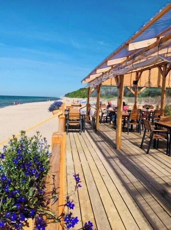 Strand