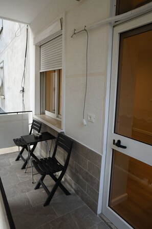 Apartment, Balcony | Balcony - Twinora Apartments (Tiranë)