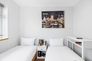 Bed sheets - Oriental Two | By My Getaways (Brighton)