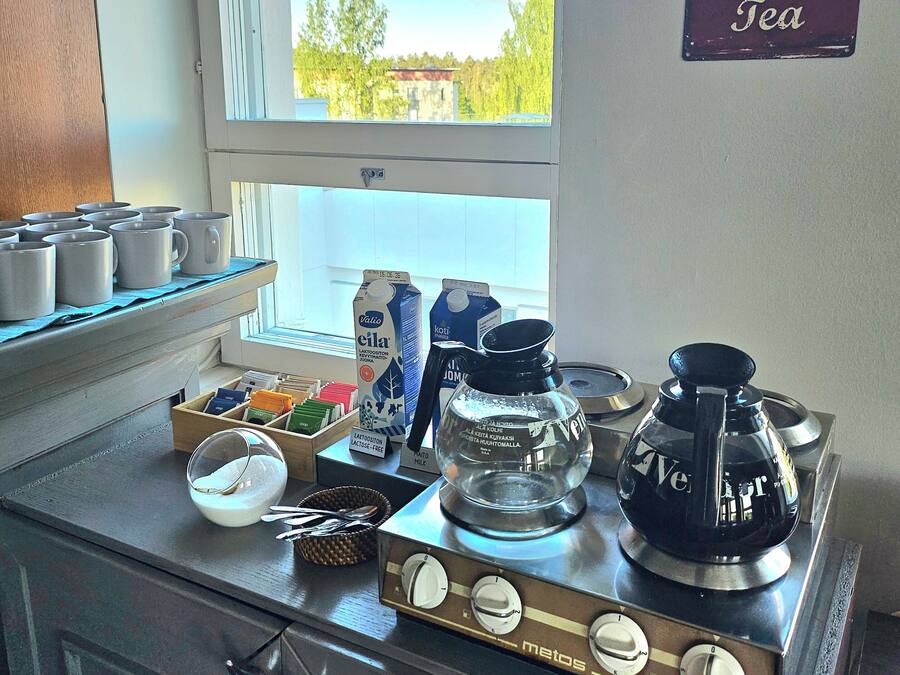 Petit déjeuner en libre-service compris tous les jours
