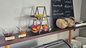 매일 셀프 서비스 무료 아침 식사 포함